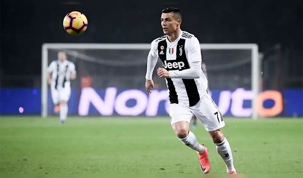 ¡Provocador e innecesario! Cristiano anotó de penal y se fue a ‘pechar’ al arquero [VIDEO]