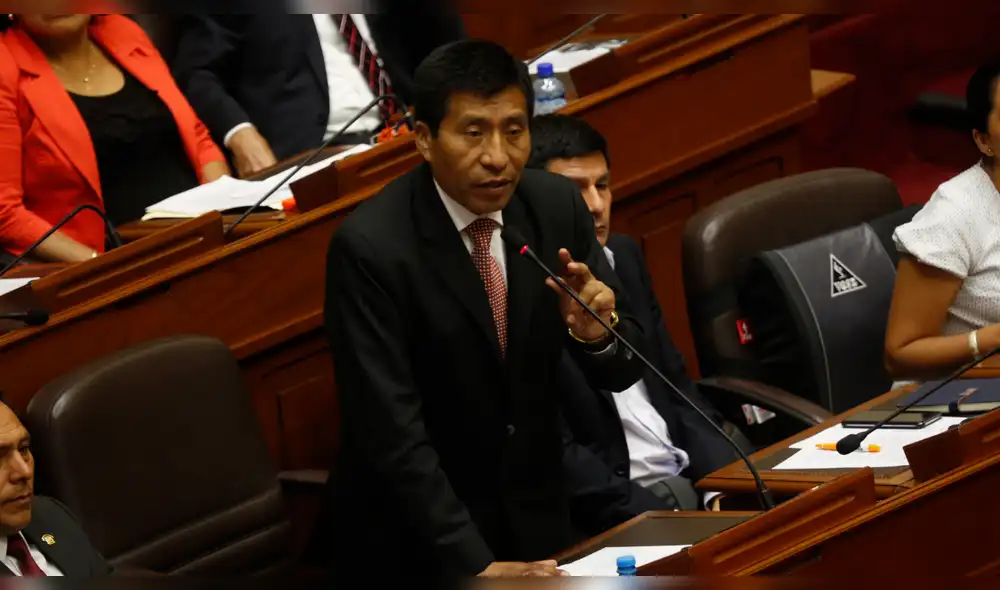 Procurador anticorrupción solicita a Moisés Mamani entregar audios y videos sin editar 