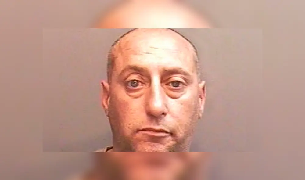 Niguel Warne, de 46 años, apuñaló a su vecino, Daniel Murray, después de una discusión en Cornwall, Reino Unido.