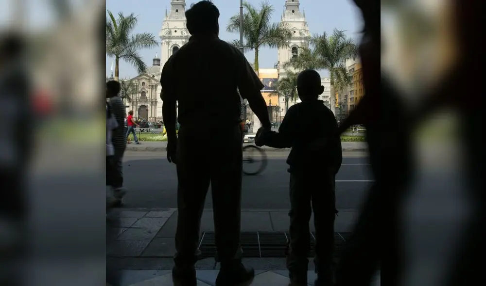 EL PADRE DE JOSE ALEXANDER QUINTANA DENUNCIO LA DISCRIMINACION DE LA QUE FUE VICTIMA SU HIJO PUES SU FUE EXCLUIDO DE SU CALSE DE PRIMARIA POR SU MAESTRO DEBIDO A QUE EL NIO PRESENTABA UN CANCER AL PULMON EL PADRE DE JOSE ALEXANDER QUINTANA DENUNCIO LA DISCRIMINACION DE LA QUE FUE VICTIMA SU HIJO PUES SU FUE EXCLUIDO DE SU CALSE DE PRIMARIA POR SU MAESTRO DEBIDO A QUE EL NIO PRESENTABA UN CANCER AL PULMON