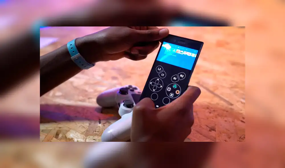 Aprovecha la pantalla de tu móvil como un segundo mando para tu PS4. | Foto: Muycomputer