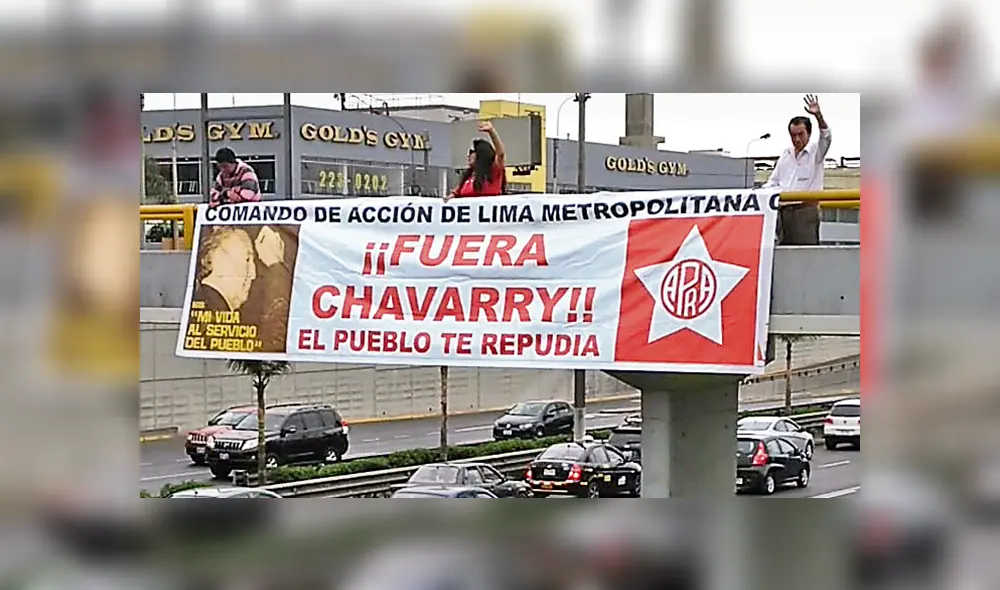 Apristas de base se rebelan a la cúpula y a sus congresistas Apristas de base se rebelan a la cúpula y a sus congresistas
