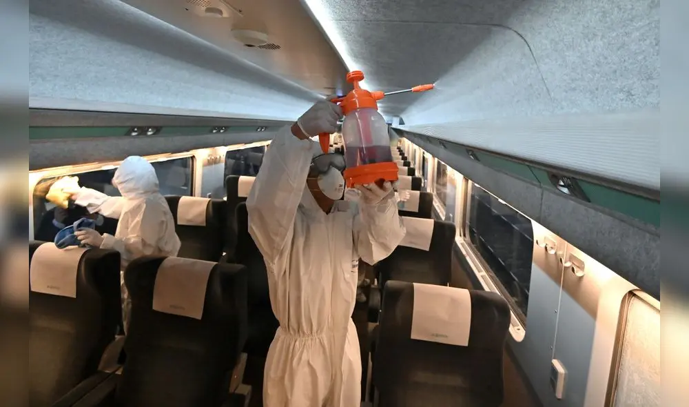 El COVID-19, detectado por primera vez en la provincia china de Wuhan, deja más de 100.000 infectados . Foto: AFP.