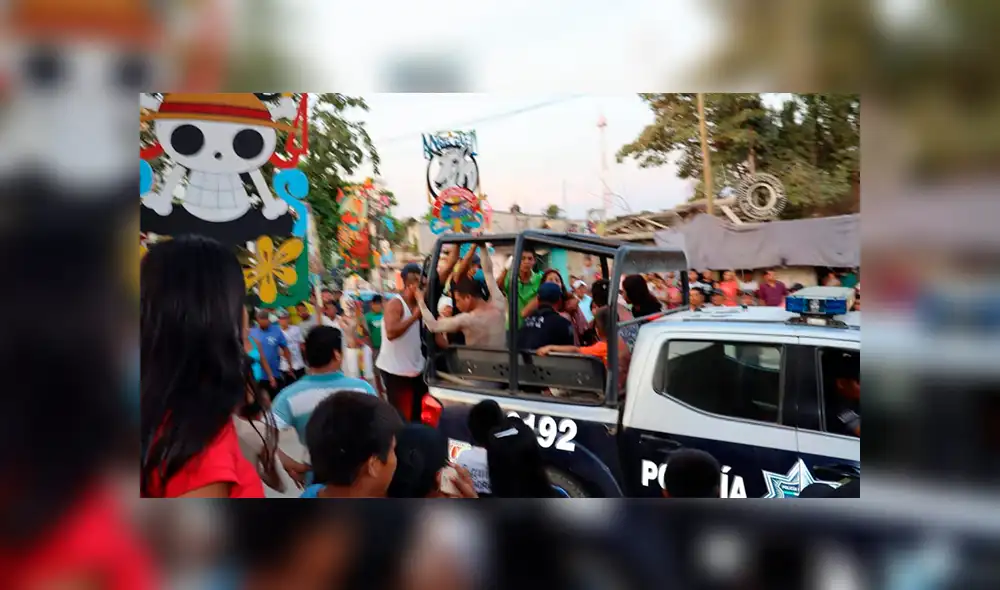 México: policías dispersan a balazos a feligreses durante procesión pese a cuarentena [VIDEO]