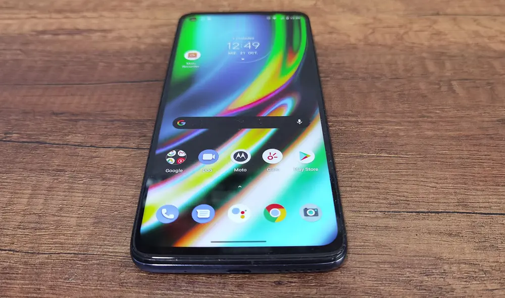 El Moto G9 Plus tiene marcos laterales finos. Foto: Edson Henriquez