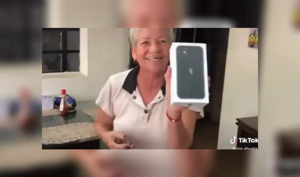 Desliza para ver los detalles del video viral publicado en YouTube. Foto: Captura. Desliza para ver los detalles del video viral publicado en YouTube. Foto: Captura.