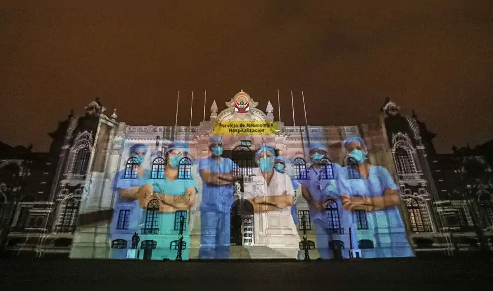 Palacio de Gobierno iluminado por el Día del Trabajo. Foto: Presidencia Palacio de Gobierno iluminado por el Día del Trabajo. Foto: Presidencia