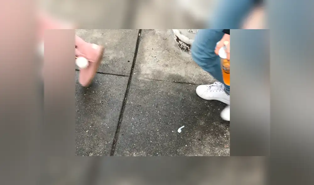 Decenas de transeúntes cayeron en la broma y el video de sus reacciones, compartido en Facebook rápidamente se volvió viral.