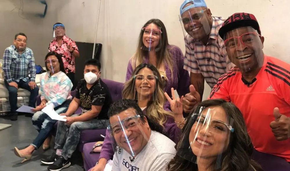Elenco de El wasap de JB durante las grabaciones del programa. | Foto: Instagram de Jorge Benavides Elenco de El wasap de JB durante las grabaciones del programa. | Foto: Instagram de Jorge Benavides