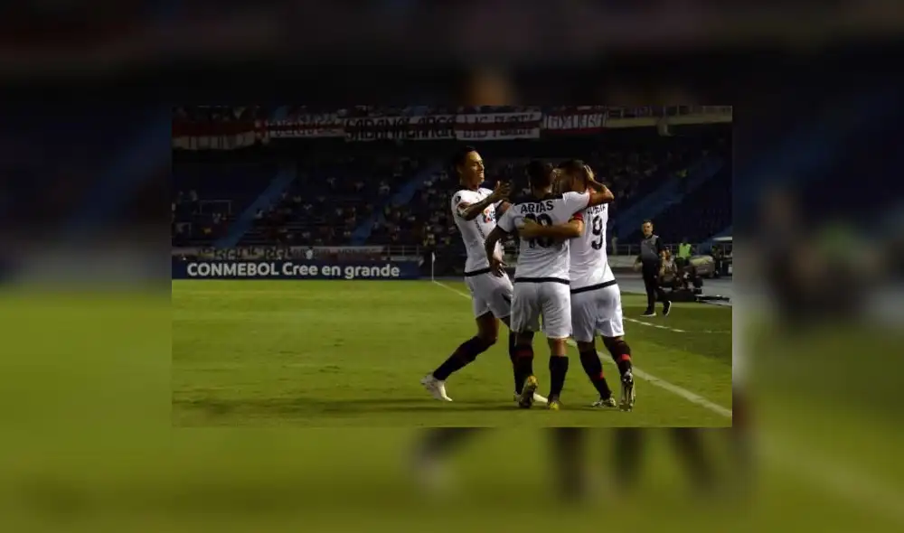 Pedro Troglio llegaría para dirigir en el fútbol peruano y no sería Universitario