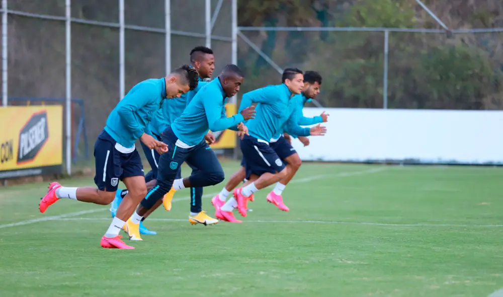 Ecuador enfrentará a Uruguay en el estadio Rodrigo Paz Delgado. Foto: