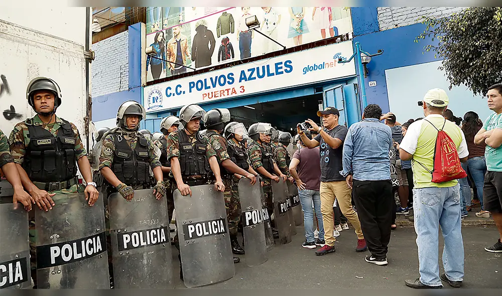 George Forsyth pone la mira ahora en Polvos Azules 