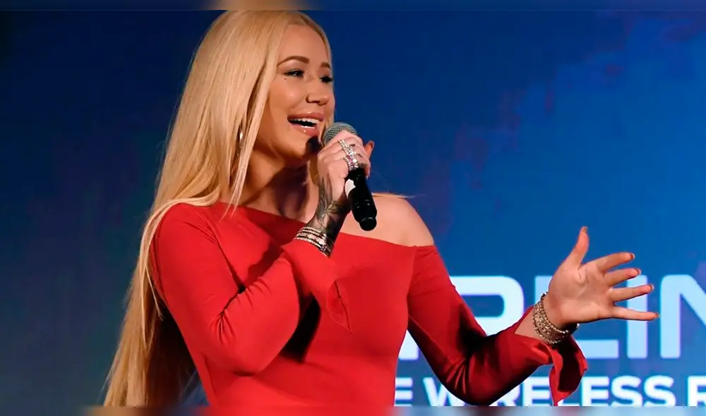 Iggy Azalea víctima de filtración de fotos íntimas para antigua revista