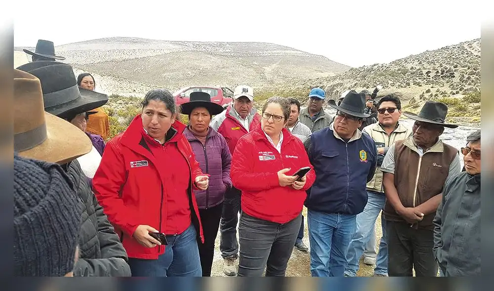 recorrido. Ministras Muñoz y Ruiz visitaron lagunas.