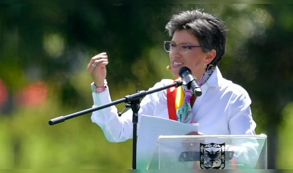 La mandataria rompió con la tradicional ceremonia de posesión y organizó un acto en el parque Simón Bolívar. Foto: AFP.
