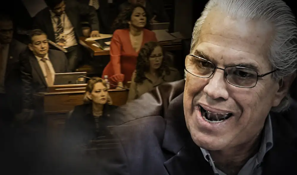 Bancada Liberal, Frente Amplio, Nuevo Perú, Unidos por la República y Peruanos por el Kambio firmaron el oficio. Composición: La República.