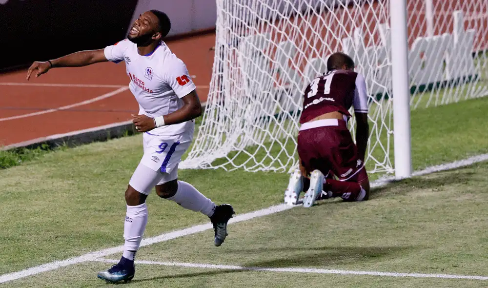 Sigue aquí EN VIVO ONLINE el Saprissa vs. Olimpia por la semifinal de ida de la Concachampions 2019. | Foto: @Concacaf