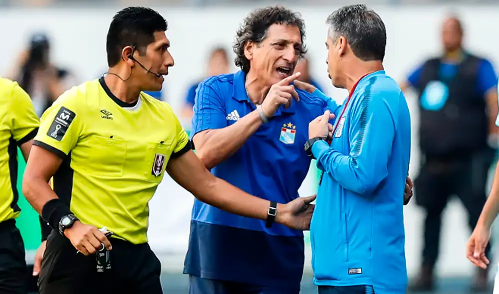 Mario Salas habló sobre Pablo Bengoechea y recordó cuando se enfrentaron en la Liga 1 Movistar. Foto: Líbero Mario Salas habló sobre Pablo Bengoechea y recordó cuando se enfrentaron en la Liga 1 Movistar. Foto: Líbero