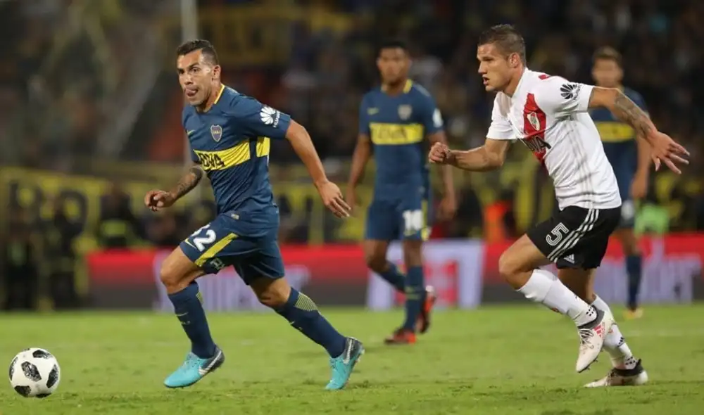 Xeneizes llegan eliminados de la Libertadores y millonarios con el pase a cuartos del torneo continental. Foto: EFE