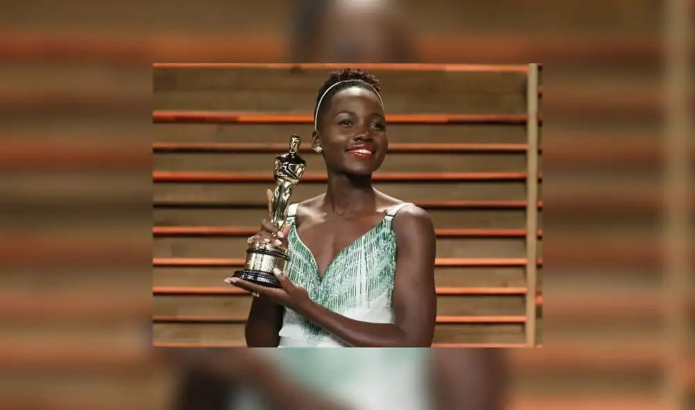 Lupita Nyong'o se alzó como ganadora del Oscar a Mejor actriz de Reparto por 12 años de esclavitud en 2013. (Foto: Reuters) Lupita Nyong'o se alzó como ganadora del Oscar a Mejor actriz de Reparto por 12 años de esclavitud en 2013. (Foto: Reuters)