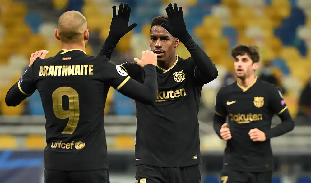 Dest abrió el marcador para el FC Barcelona. Foto: AFP