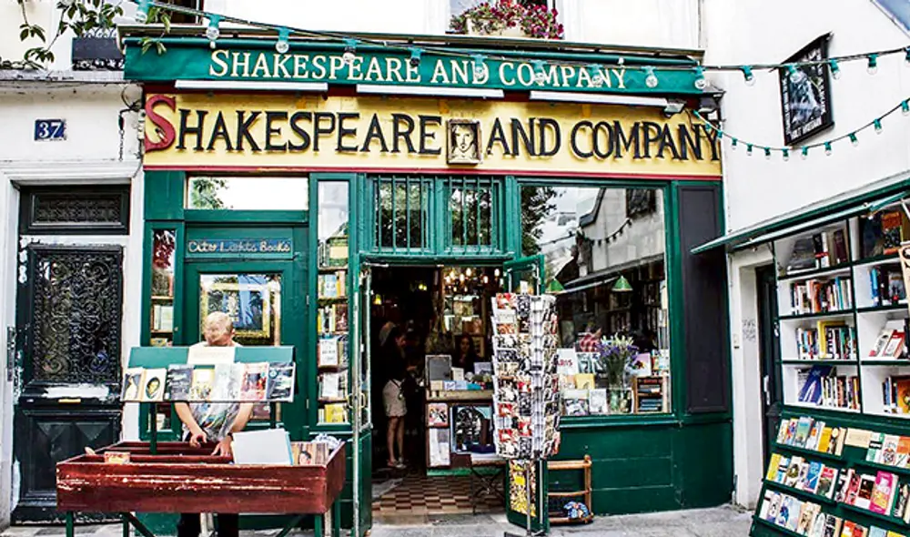 Mítica. La librería aún mantiene sus puertas abiertas.