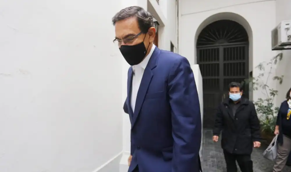 Martín Vizcarra sostuvo que no bajará la cabeza ante los poderes que quieren sacarlo del cargo. Foto: Flavio Matos/La República
