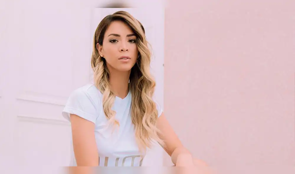 Sheyla Rojas le tira cachetada a Manolo Rojas y 'La Chola Chabuca' lo defiende