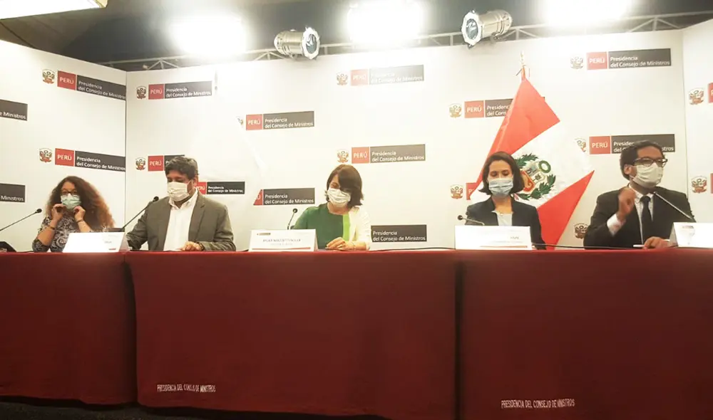 Ministros dieron conferencia de prensa. Foto: Grace Mora / URPI-GLR Ministros dieron conferencia de prensa. Foto: Grace Mora / URPI-GLR