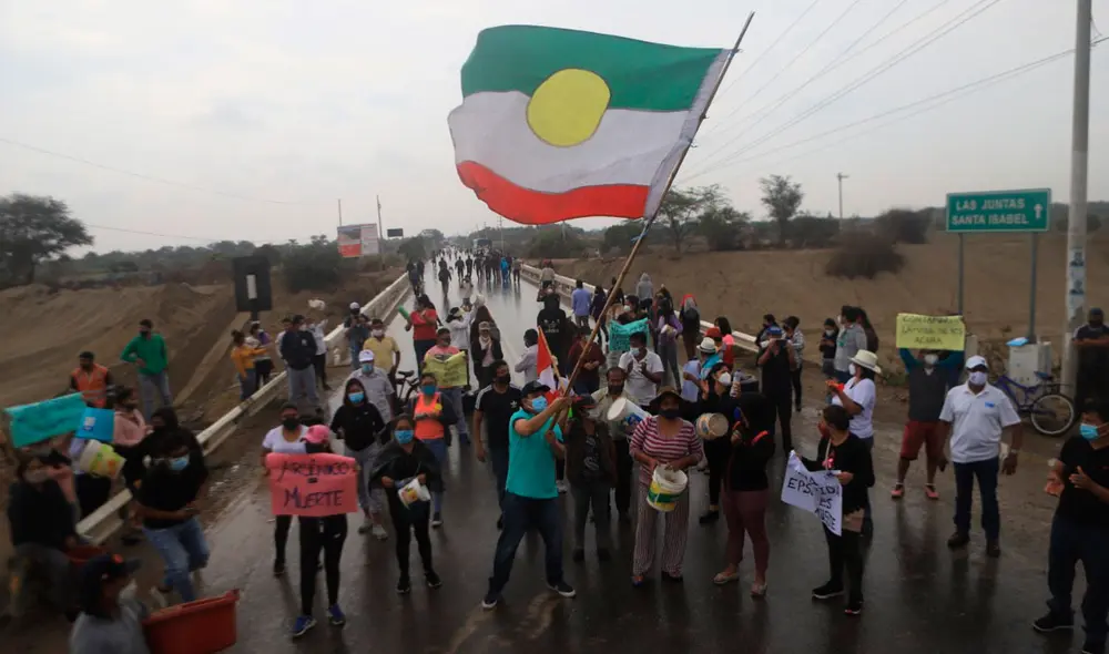 Moradores de Pacora piden a autoridades solucionar el problema del agua contaminada. Foto: Clinton Medina - La República