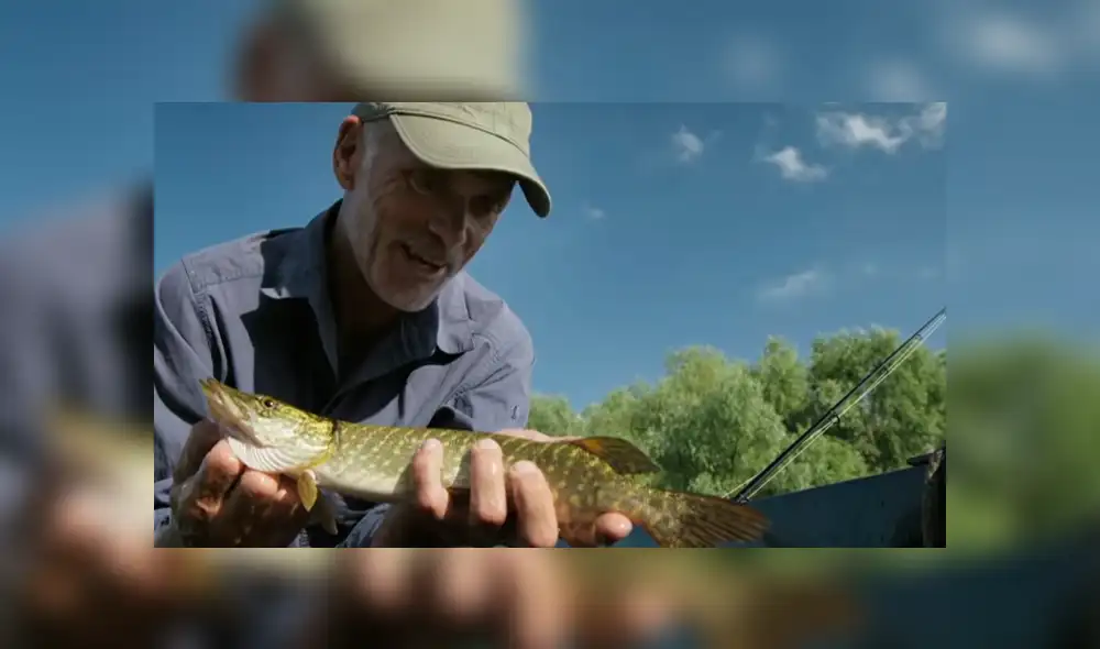 Desliza hacia la izquierda para ver las imágenes del viral de YouTube que muestra la captura que hizo el famoso pescador Jeremy Wade. Desliza hacia la izquierda para ver las imágenes del viral de YouTube que muestra la captura que hizo el famoso pescador Jeremy Wade.