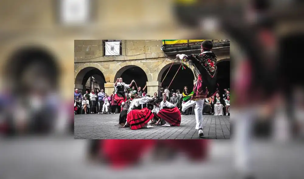 Suele representarse diversas danzas durante la celebración. (Foto: Internet) Suele representarse diversas danzas durante la celebración. (Foto: Internet)