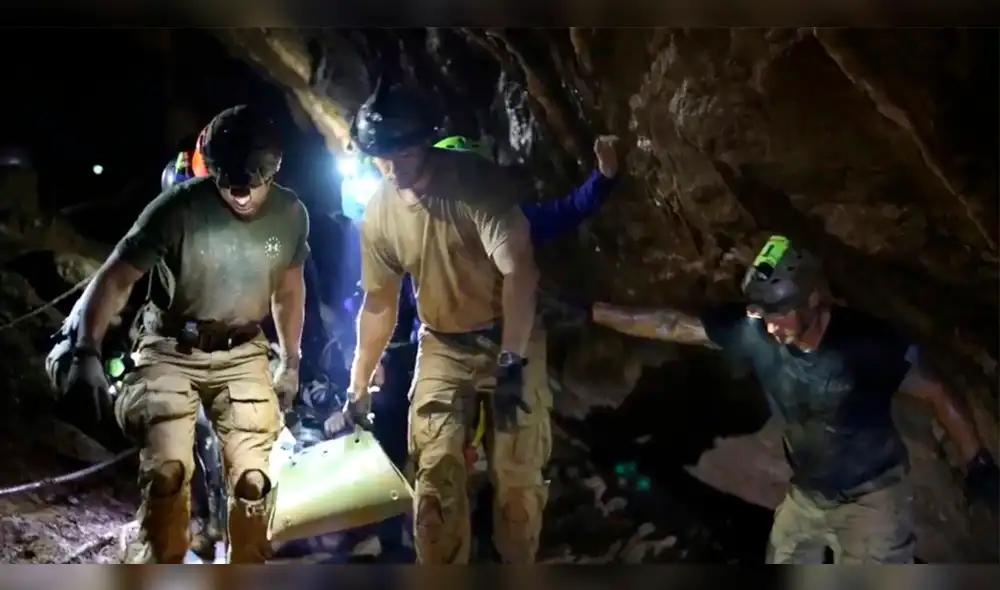 Tailandia: bomba de drenaje explotó en rescate y puso en riesgo la vida de todos [VIDEO]