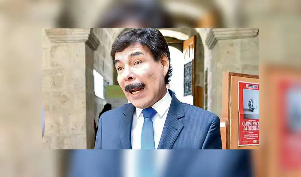 Alfredo Zegarra: "Caja Arequipa debe convertirse en un banco"