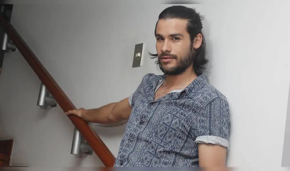 Jesús Neyra sorprende en Instagram al mostrarse tomando una ducha Jesús Neyra sorprende en Instagram al mostrarse tomando una ducha