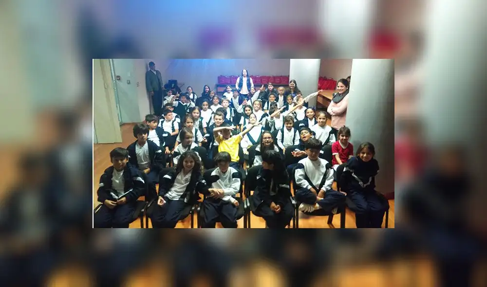 Escolares estuvieron presentes en el Grupo La República