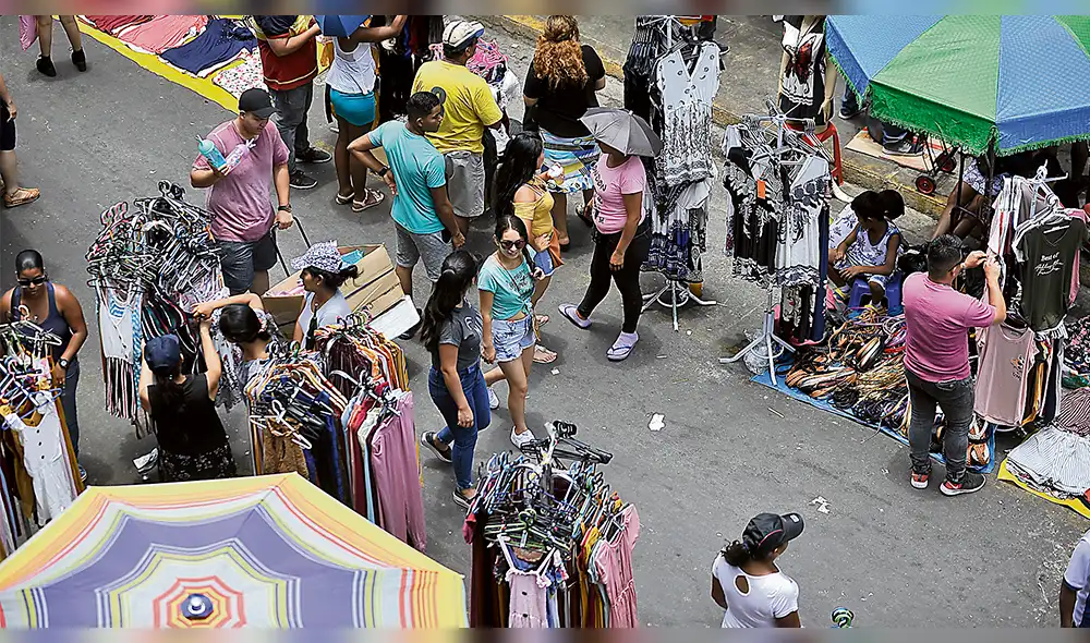La Victoria: ambulantes no salen de las calles de Gamarra pese a ...