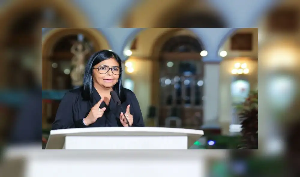 London (United Kingdom), 12/04/2020.- A handout photo made available by 10 Downing Street shows Britain's Prime Minister Boris Johnson thanks the NHS in a video message on Easter Sunday in 10 Downing Street in London, Britain, 12 April 2020. British Prime Minister Boris Johnson was discharged from hospital on 12 April 2020. Johnson was treated for the pandemic COVID-19 disease caused by the SARS-CoV-2 coronavirus at St. Thomas'. (Reino Unido, Londres) EFE/EPA/PIPPA FOWLES/n10 DOWNING STREET MANDATORY CREDIT: Pippa Fowles/n10 Downing Street. HANDOUT EDITORIAL USE ONLY/NO SALES London (United Kingdom), 12/04/2020.- A handout photo made available by 10 Downing Street shows Britain's Prime Minister Boris Johnson thanks the NHS in a video message on Easter Sunday in 10 Downing Street in London, Britain, 12 April 2020. British Prime Minister Boris Johnson was discharged from hospital on 12 April 2020. Johnson was treated for the pandemic COVID-19 disease caused by the SARS-CoV-2 coronavirus at St. Thomas'. (Reino Unido, Londres) EFE/EPA/PIPPA FOWLES/n10 DOWNING STREET MANDATORY CREDIT: Pippa Fowles/n10 Downing Street. HANDOUT EDITORIAL USE ONLY/NO SALES