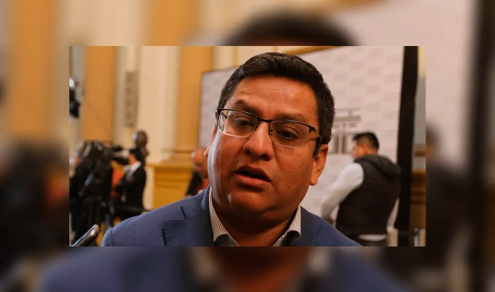 Vásquez: “No nos aferremos más al cargo, ya no estemos haciendo este papelón” Vásquez: “No nos aferremos más al cargo, ya no estemos haciendo este papelón”