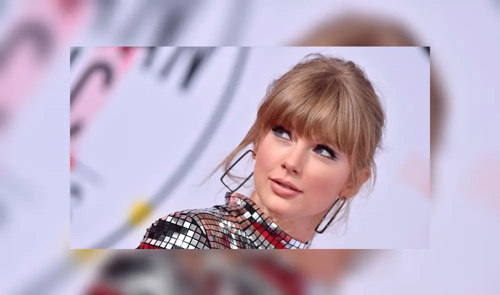 Taylor Swift y Katty Perry sellan su amistad disfrazadas de hamburguesa y papas fritas