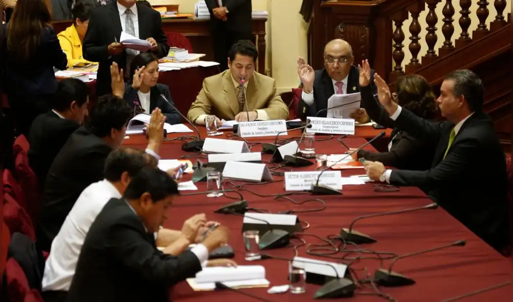 Comisión de Justicia abre debate de proyecto contra crímenes de odio