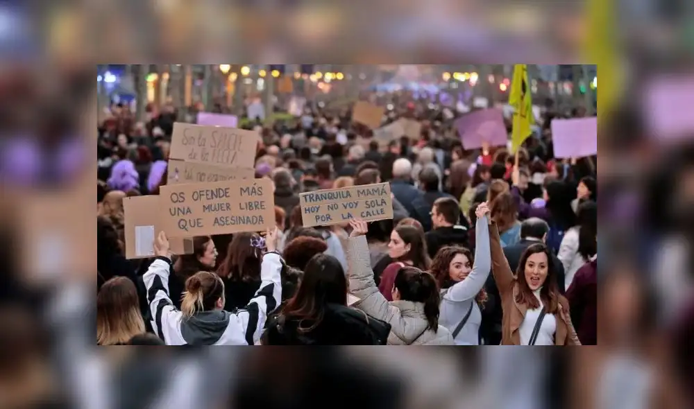 Pornografía, trabajo sexual y alquiler de vientres: los temas que dividen al feminismo