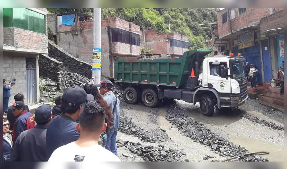 Puno. Población de Sandia terminó asustada ante ingreso de huaico, fenómeno que se repite como en el 2019. Puno. Población de Sandia terminó asustada ante ingreso de huaico, fenómeno que se repite como en el 2019.