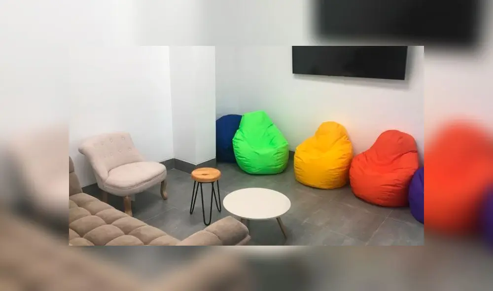 Saga Falabella asegura que aumentaron sueldo a cajeras [FOTOS y VIDEO]