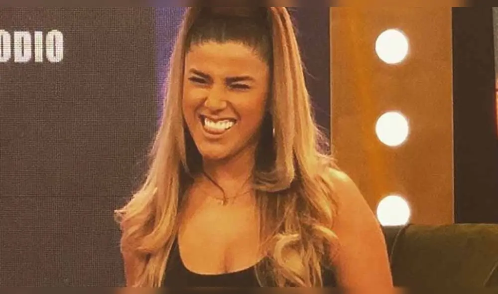 Yahaira Plasencia muestra su seductora imagen en diminuto bikini