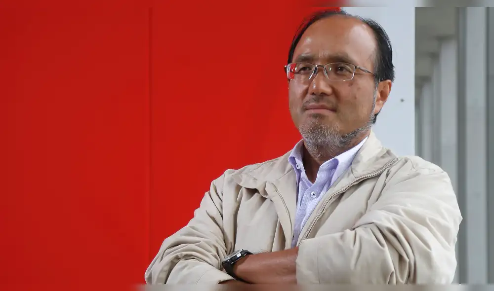 “Vizcarra llegó en una gran soledad y tiene que gobernar así”