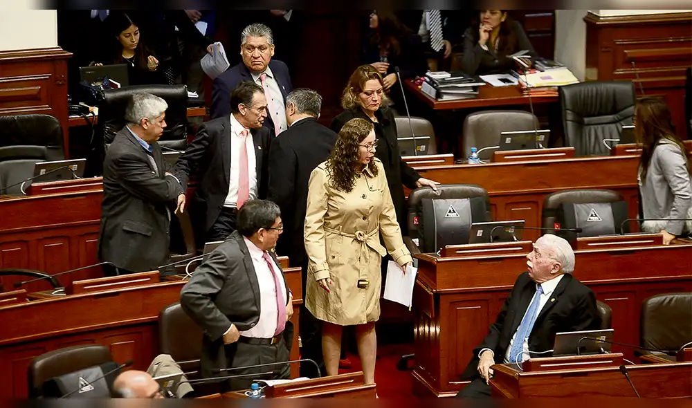 Fuerza Popular, Apra y aliados boicotean la reforma política Fuerza Popular, Apra y aliados boicotean la reforma política