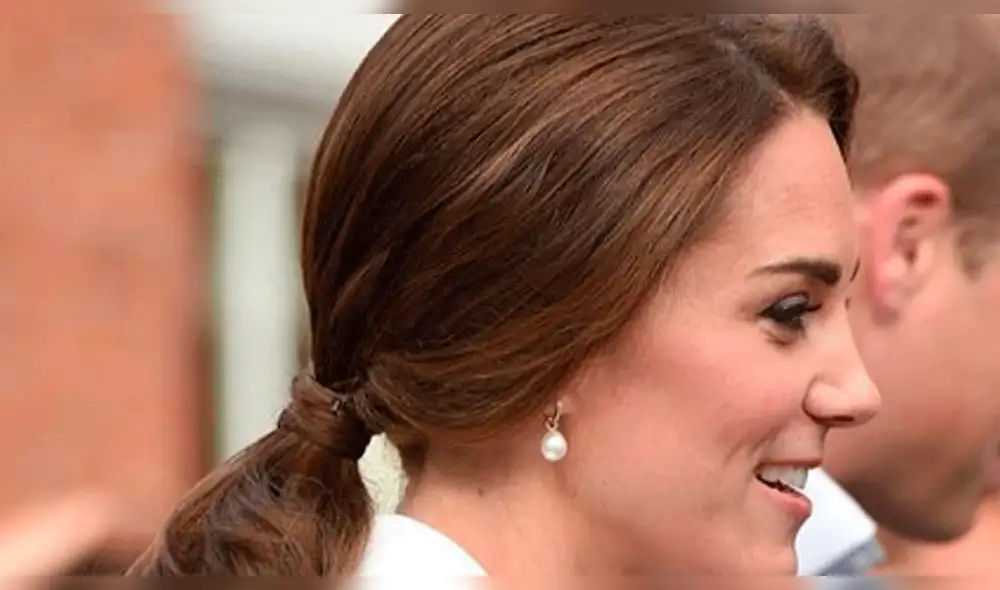 Kate Middleton se luce con sensual look y provoca admiración