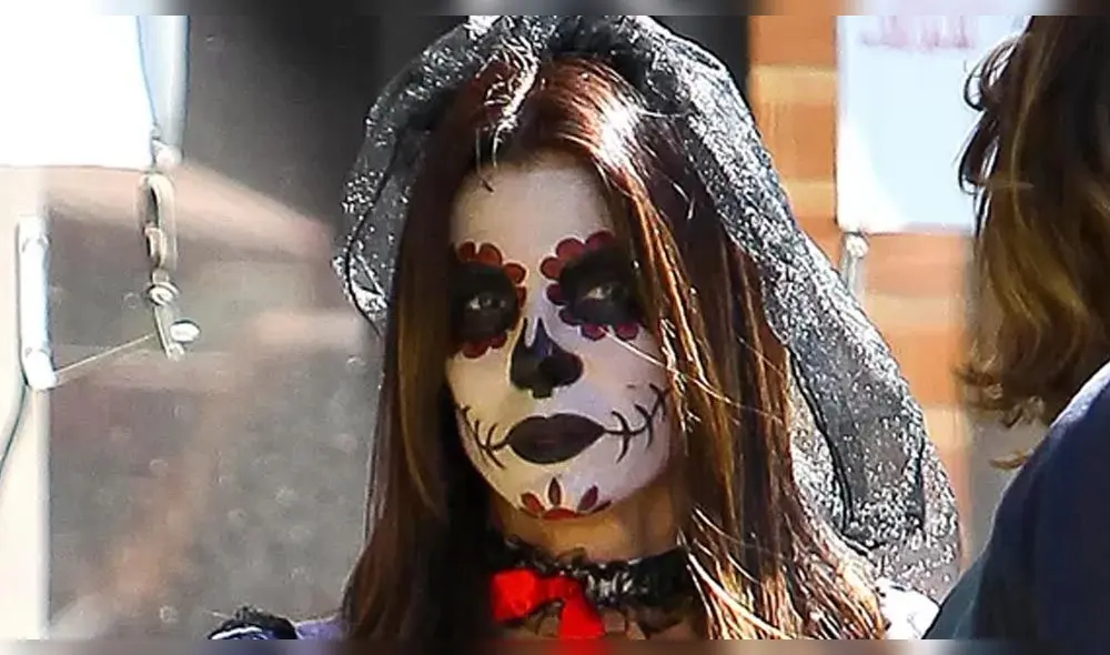 Famosas cantantes y actrices mexicanas muestran su maquillaje de catrinas. Fuente: Instagram Famosas cantantes y actrices mexicanas muestran su maquillaje de catrinas. Fuente: Instagram