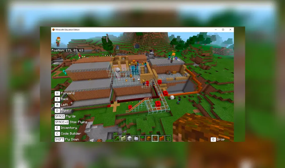 “Como parte de la clase de Materiales 2, se les entregó a los alumnos un terreno lleno de hierbas y árboles, el cual tuvieron que limpiar y nivelar para crear los terraplenes requeridos de acuerdo al proyecto"